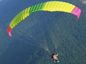 Как это сделано: прыжки с парашютом в Красноярске